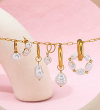 Trendy High Quality PVD 18K Gold Plated 3 Pearl Stud Earrings Stainless Steel Fashion Earring Wholesale