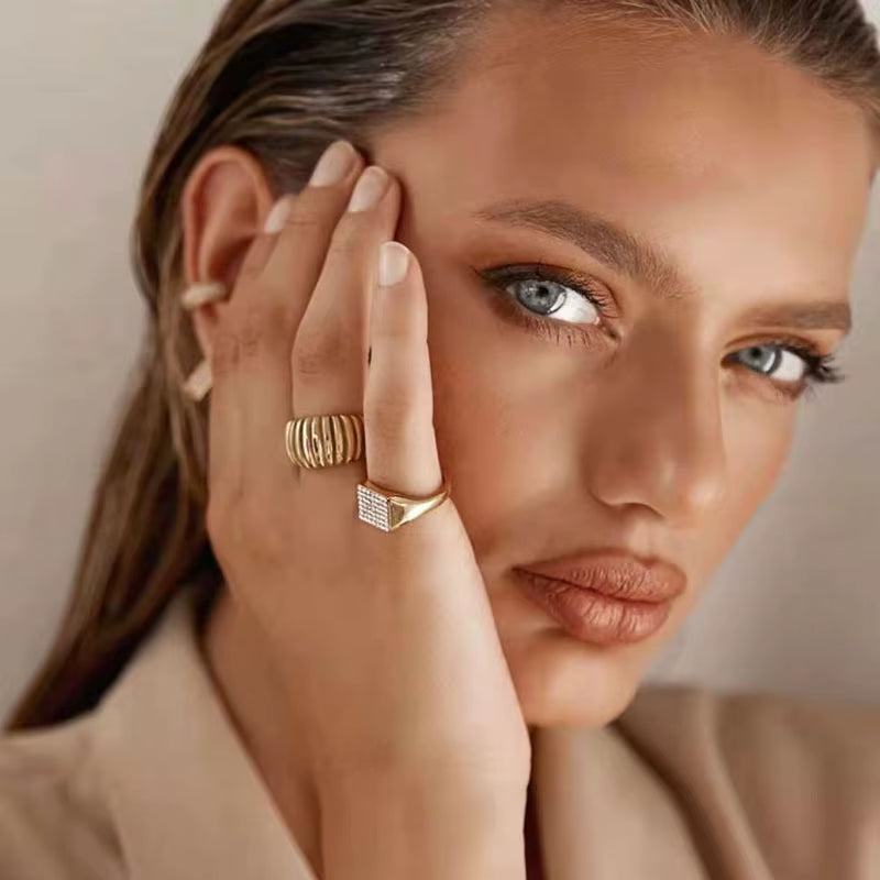 High End 18K PVD Chunky Croissant Rings for Women Stainless Steel Jewelry Wholesale