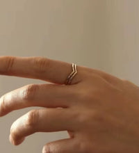 High End 18K Plain Gold Individuality Arrow Rings Stainless Steel Trendy Simple Gold Plated Jewelry