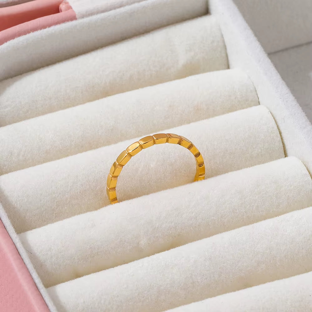 High End 18K Plain Gold Dainty Dot Rings Stainless Steel Trendy Simple Gold Plated Jewelry