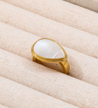 18K PVD Gold Plated White Big Shell Waterdrop Stainless Steel Stamp Ring Trendy Jewelry Wholesale Gift