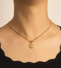 High End 18K Gold Plated Texture Toggle Square Pendant Necklace Stainless Steel PVD Plated Jewelry Trendy Jewelry Women Gift