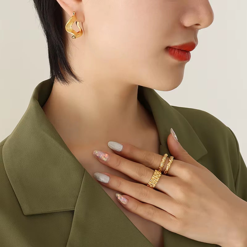2022 Jewelry Trendy Earring 18K Gold Plated Irregular Waved Texure Hoop Earrings Stainless Steel Jewelry for Women