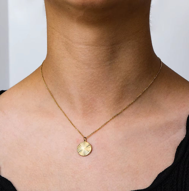 18K Gold Plated round Gear Pendant Necklace Stainless Steel Necklace Wholesale Fast Shipping Jewelry