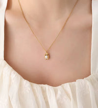 Original Designs 18K Gold Plated Natural Fresh Pearl Irregular Pendant Stainless Steel Necklace Fashion Jewelry