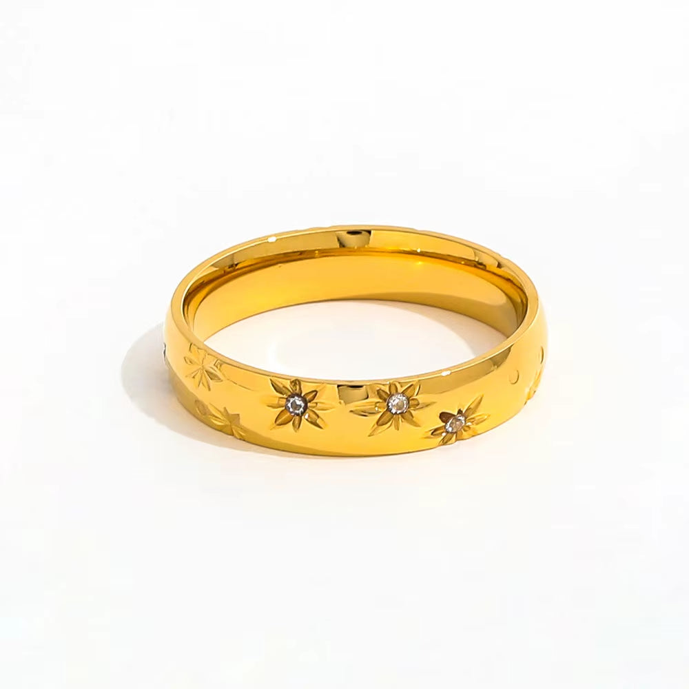 High End 18K Plain Gold Star Zircon Surround Band Ring Stainless Steel Trendy Simple Gold Plated Jewelry Gift