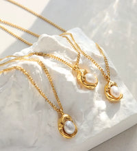 Original Designs 18K Gold Plated Natural Fresh Pearl Irregular Pendant Stainless Steel Necklace Fashion Jewelry