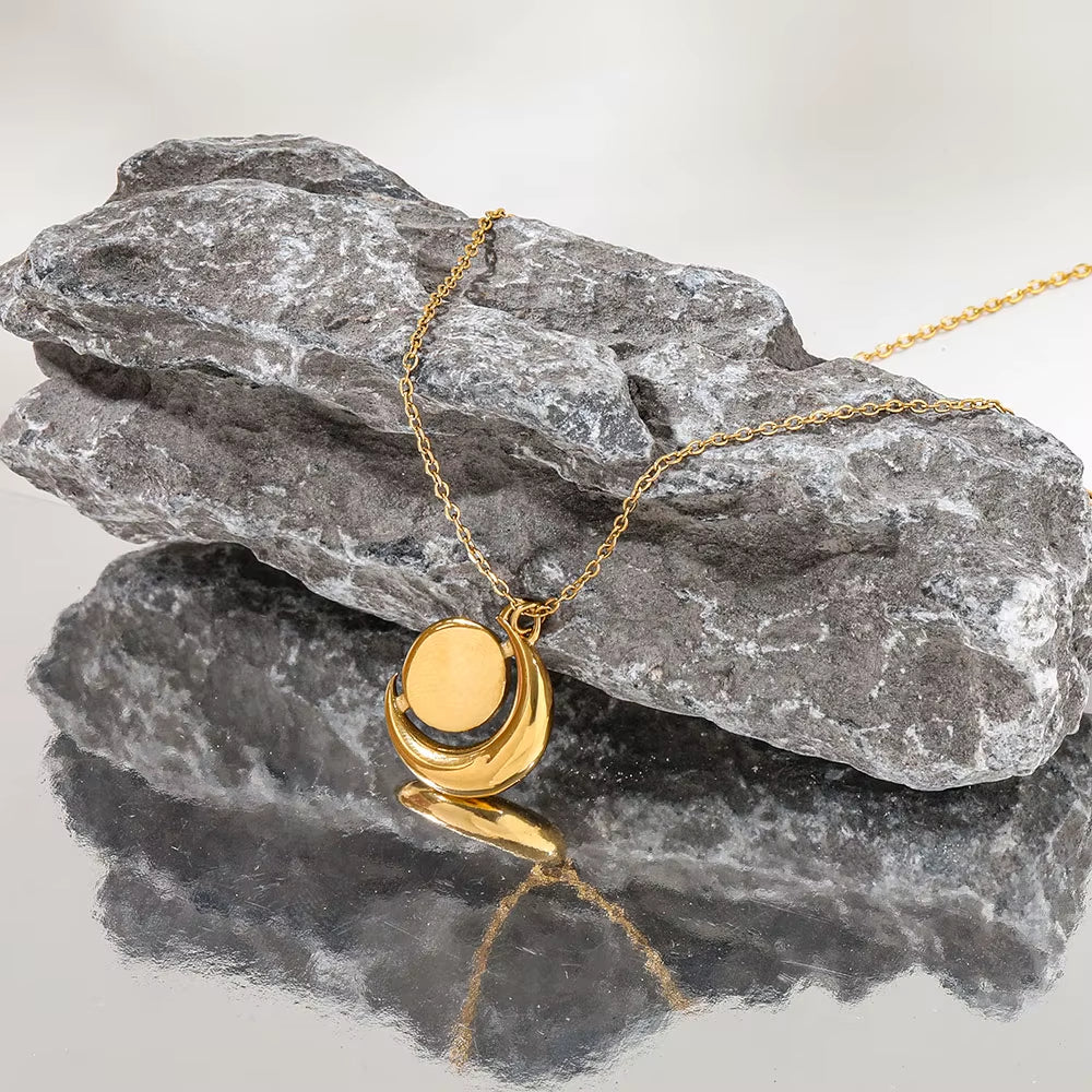 Joolim Jewelry 18K Gold Plated Waterproof&No Fade Fashion Simple Elegant Moon Shell Pendant Necklace Stainless Steel Jewelry