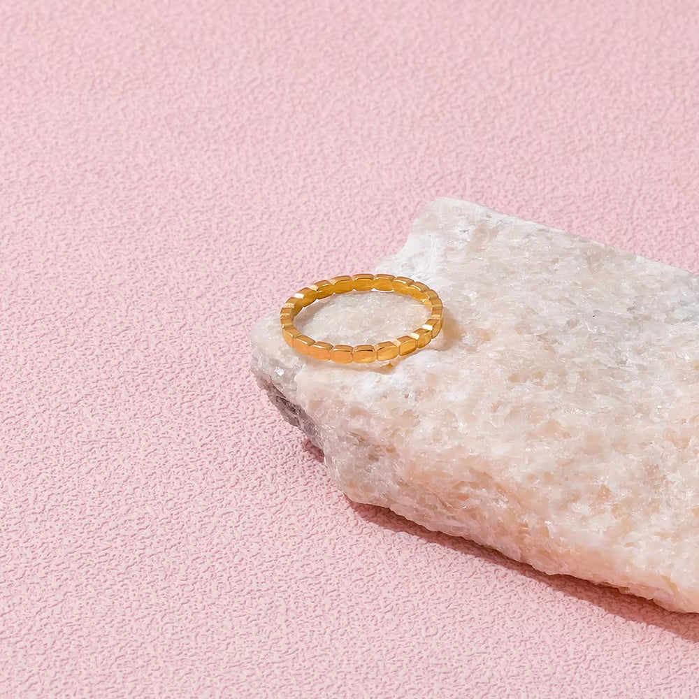 High End 18K Plain Gold Dainty Dot Rings Stainless Steel Trendy Simple Gold Plated Jewelry