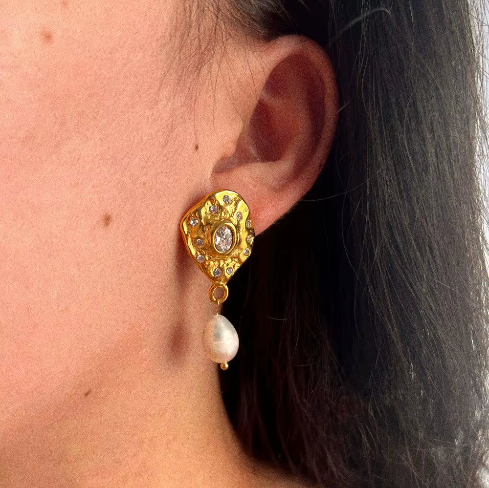 Trendy Earring 18K Gold Plated Zirconia Pave Fresh Water Pearl Pendant Stud Earring Stainless Steel Earrings Wholesale