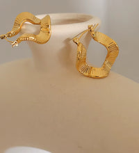2022 Jewelry Trendy Earring 18K Gold Plated Irregular Waved Texure Hoop Earrings Stainless Steel Jewelry for Women
