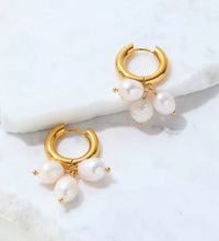 18K Pvd Gold Plated High Quality Non Tarnish & Waterproof 3 Pearl Cluster Stainless Steel Hoop Earring for Women