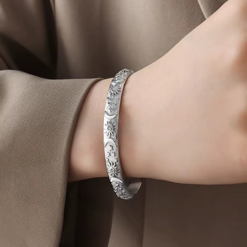 High End Gold Plated Stainless Steel Moon Star Relief Zirconia Cuff Bracelet for Women Wholesale Jewelry