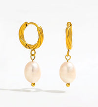 Trendy Earring 18K Gold Plated Imitation Pearl Dangle Twist Huggie Hoop Earring Stainless Steel Jewelry Wholesale