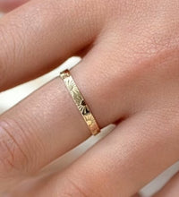 Joolim Jewelry Wholesale 18K Gold Plated Sun Burst Narrow Band Stainless Steel Ring for Women Statement Ring