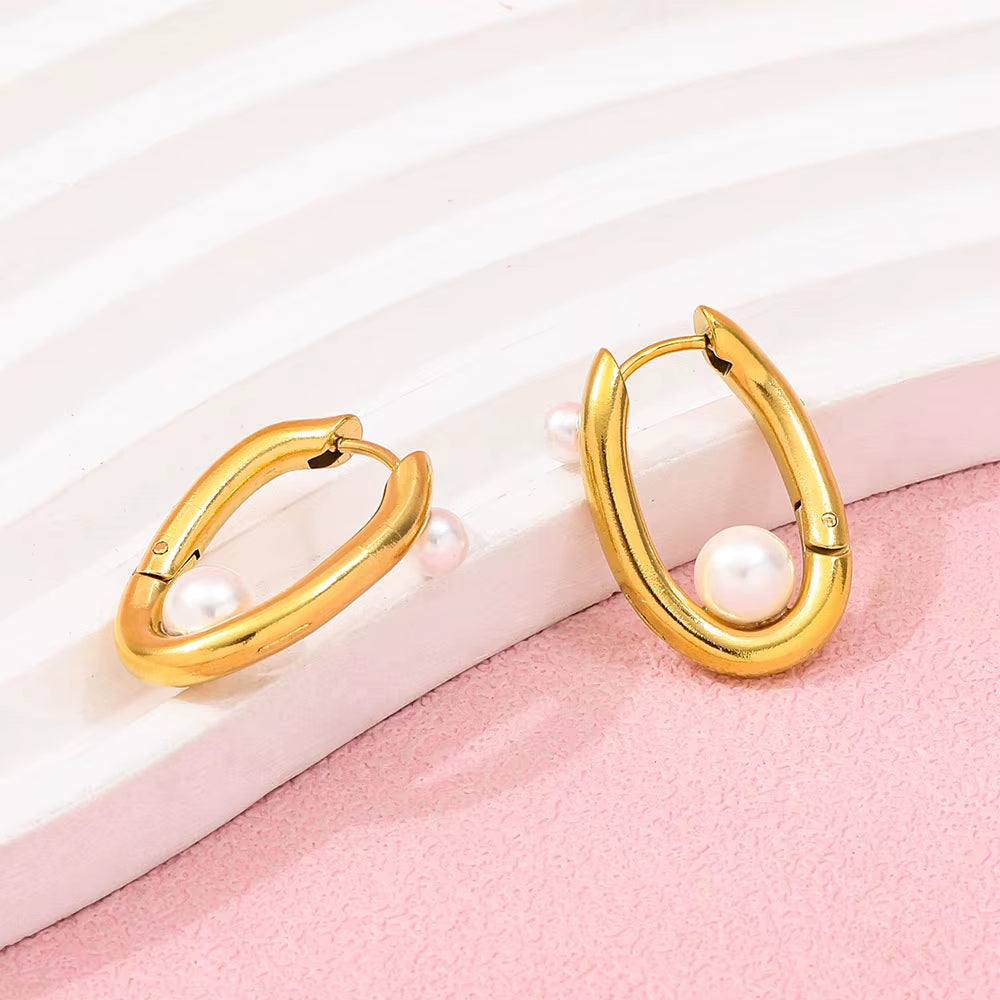 Joolim 18K Gold Plated Wholesale Waterproof Fashion Elegant Irregular U-Shaped Pearl Huggie Earring Stainless Steel Jewelry