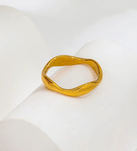 Joolim Jewelry Wholesale High End PVD Waterproof&Non Tarnish Fashion Dainty Arc-Shaped Wave Stainless Steel Ring for Women