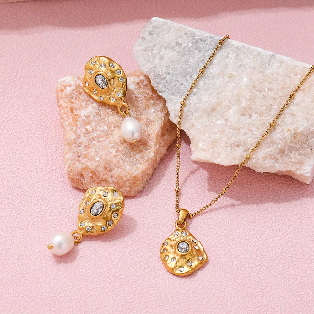 Trendy Earring 18K Gold Plated Zirconia Pave Fresh Water Pearl Pendant Stud Earring Stainless Steel Earrings Wholesale