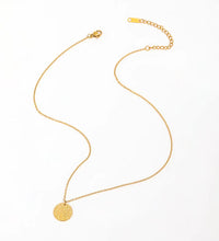 Joolim Hot Sale 18K PVD Gold Plated Waterproof Tarnish Free Hammered round Circle Coib Pendant Stainless Steel Necklace