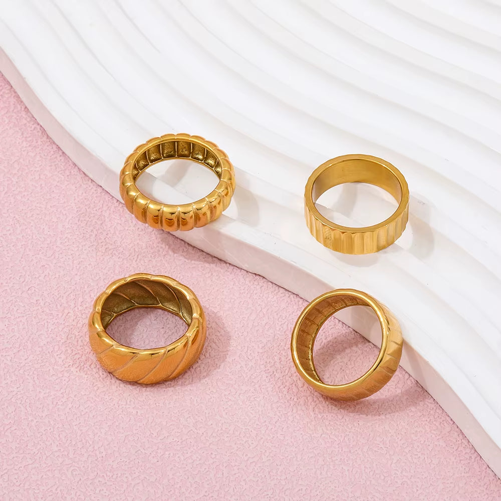 High End 18K PVD Gold Plated Stylish Gear Band Rings for Women Stainless Steel Jewelry Tarnish Free Jewelry