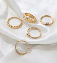 Ins Hot High End 18K Gold Plated Simple Knot Rings Stainless Steel Rings for Women Tarnish Free Jewelry