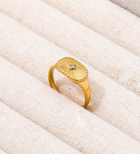 High End Tarnish Free PVD Gold Plated Sunburst Rings Stainless Steel Jewelry