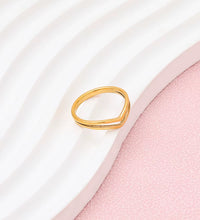 High End 18K Plain Gold Individuality Arrow Rings Stainless Steel Trendy Simple Gold Plated Jewelry