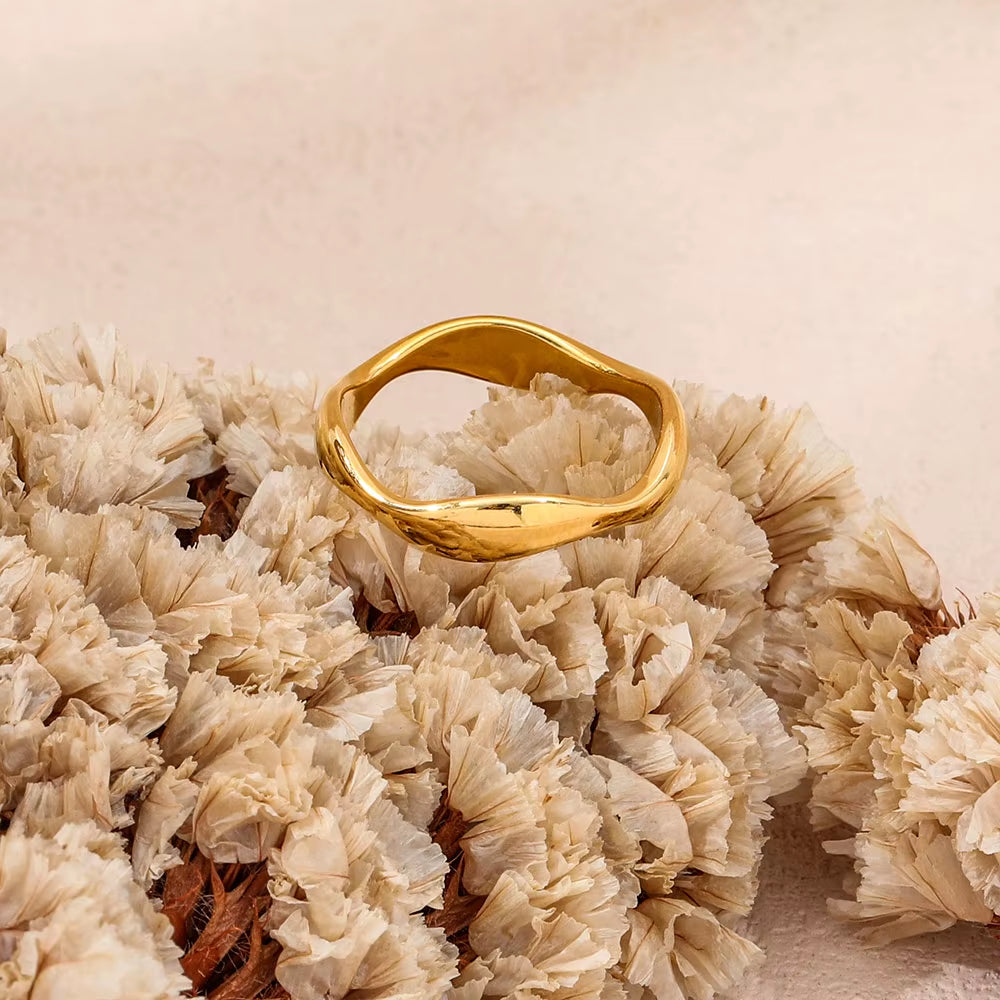 Joolim Jewelry Wholesale High End PVD Waterproof&Non Tarnish Fashion Dainty Arc-Shaped Wave Stainless Steel Ring for Women