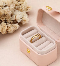 High End 18K Plain Gold Individuality Arrow Rings Stainless Steel Trendy Simple Gold Plated Jewelry